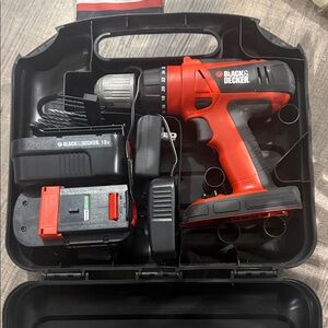 Black & Decker Red and Black Cordless Drill Kit